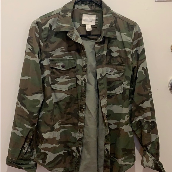 Shirt - Picture 1 of 4